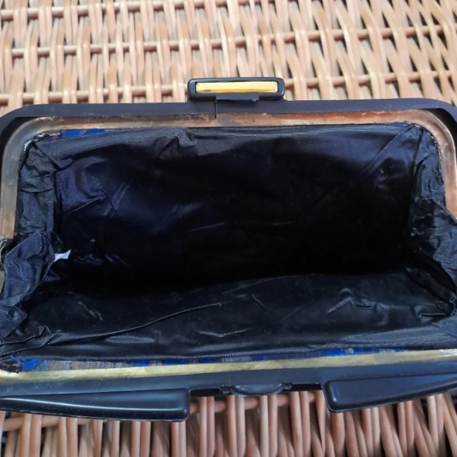 کیف پول قدیمی