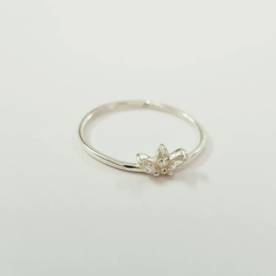 انگشتر نقره 925 نگین دار