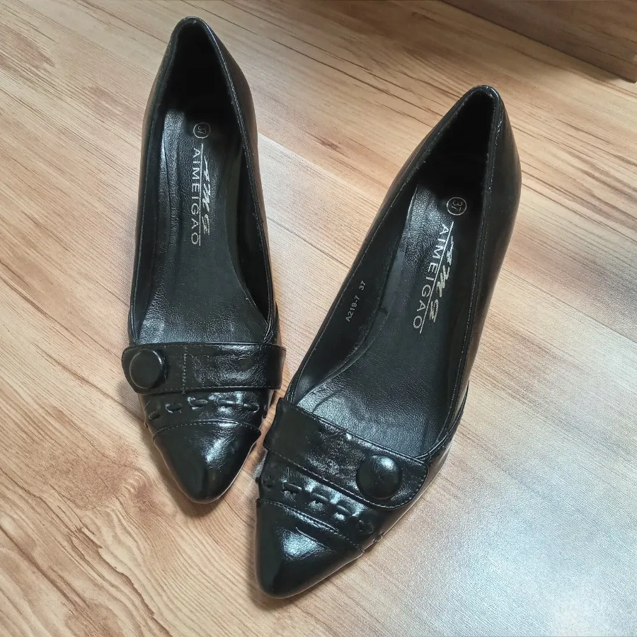 کفش مشکی پاشنه دار