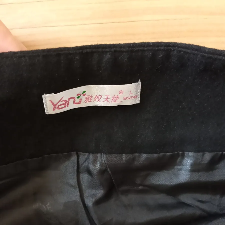 دامن کوتاه پشمی مشکی