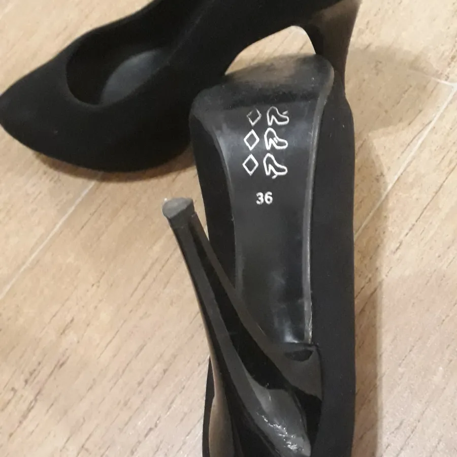 کفش جیر مشکی 36 پاشنه 7