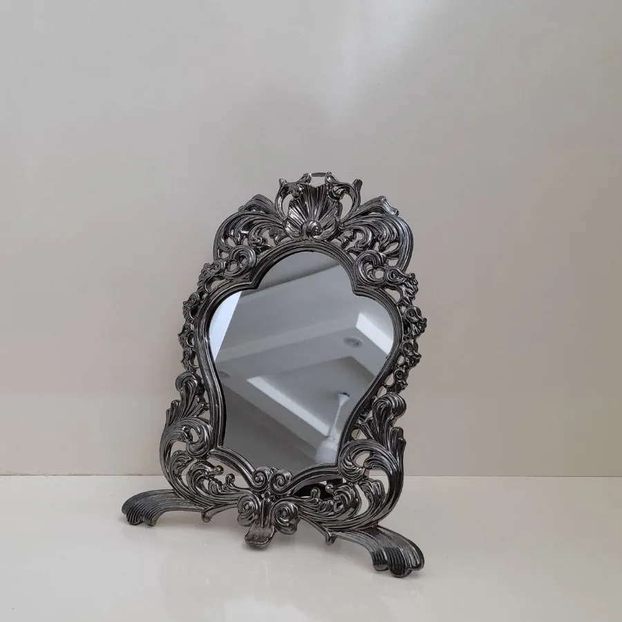 آینه دکوراتیو