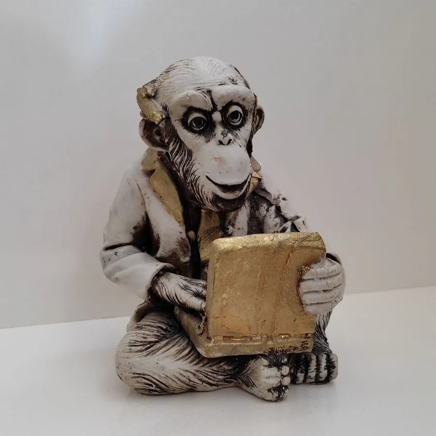 مجسمه میمون