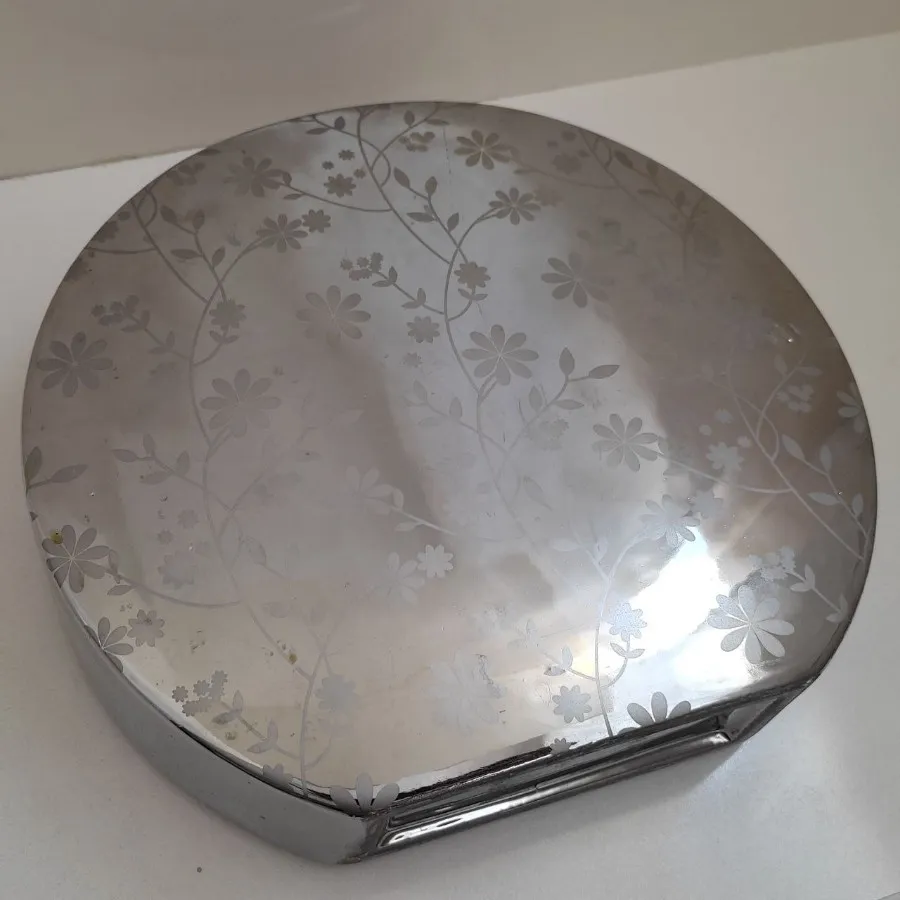 گلدان کروم مدرن