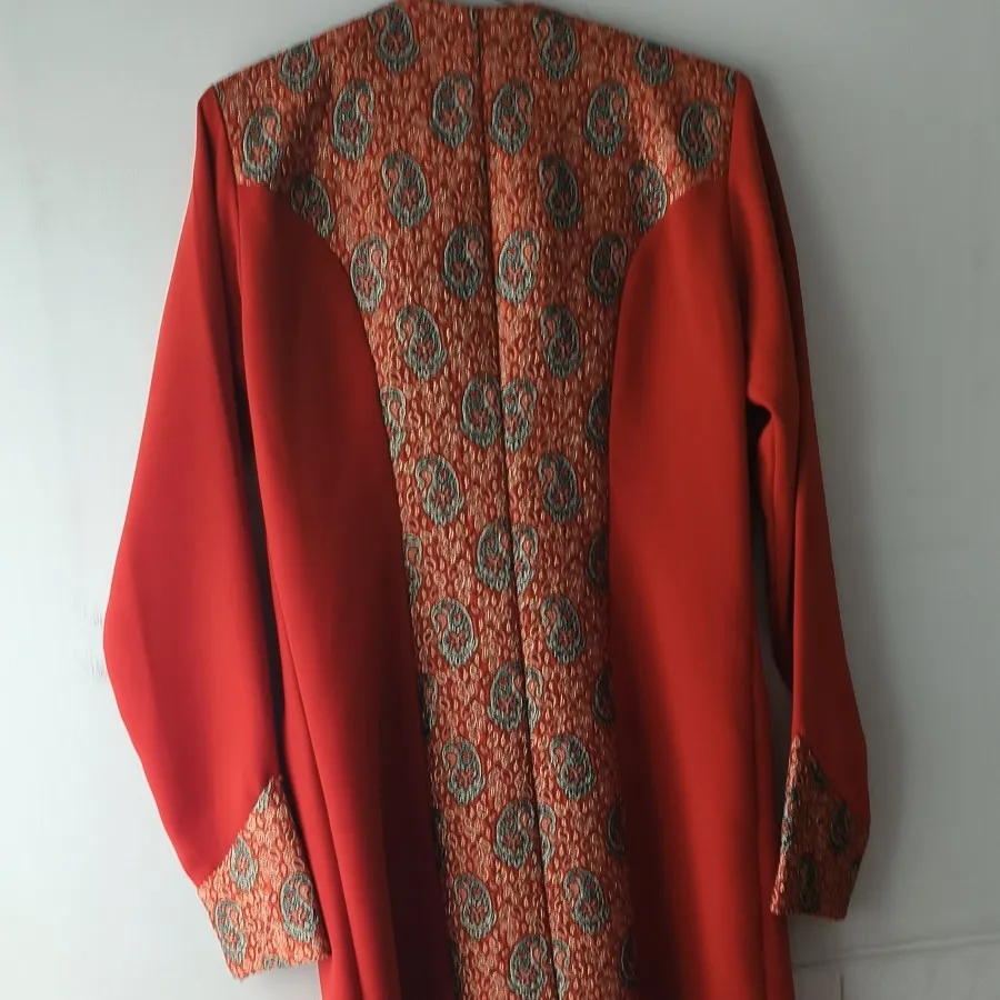مانتو سنتی عنابی رنگ