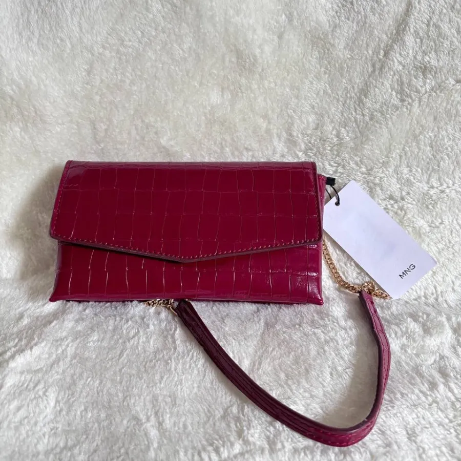 کیف زنانه منگو