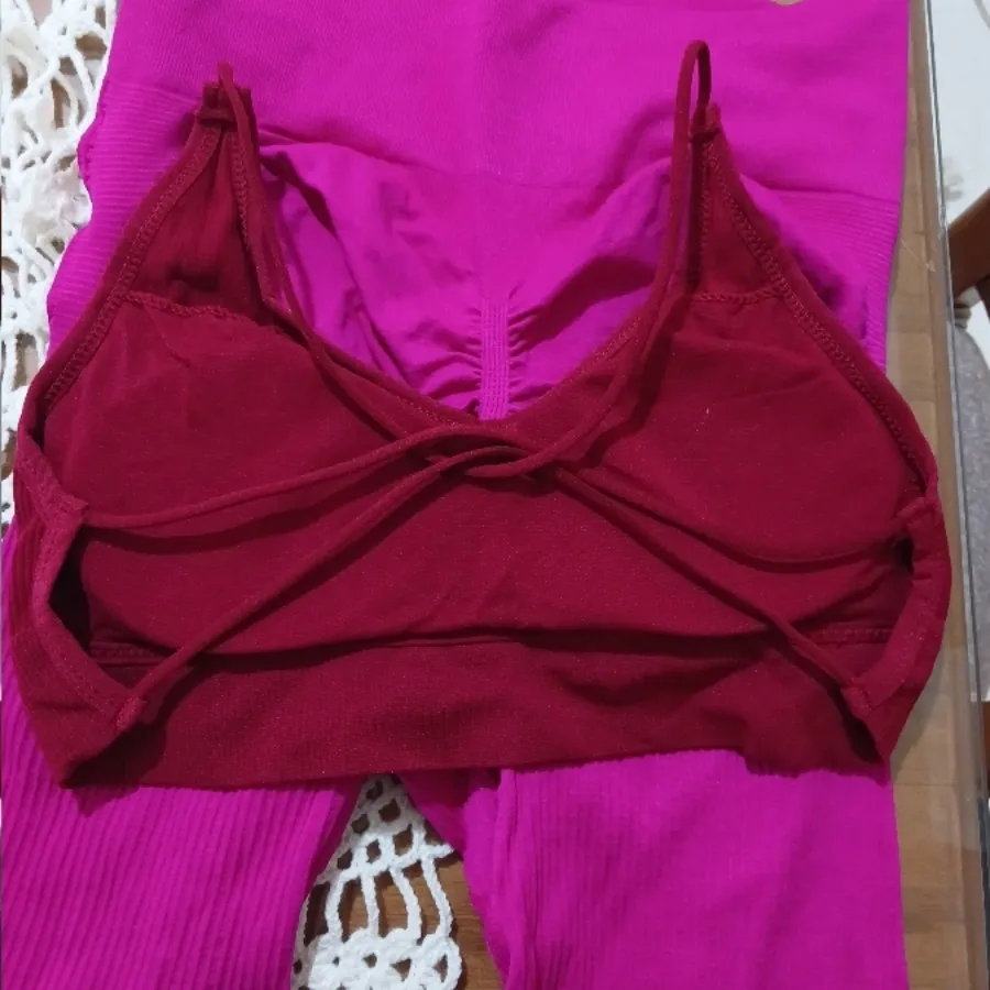 شلوارک نیم تنه تو