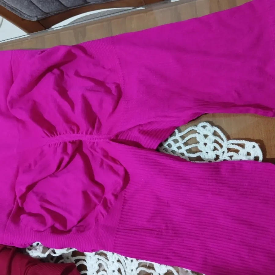 شلوارک نیم تنه تو