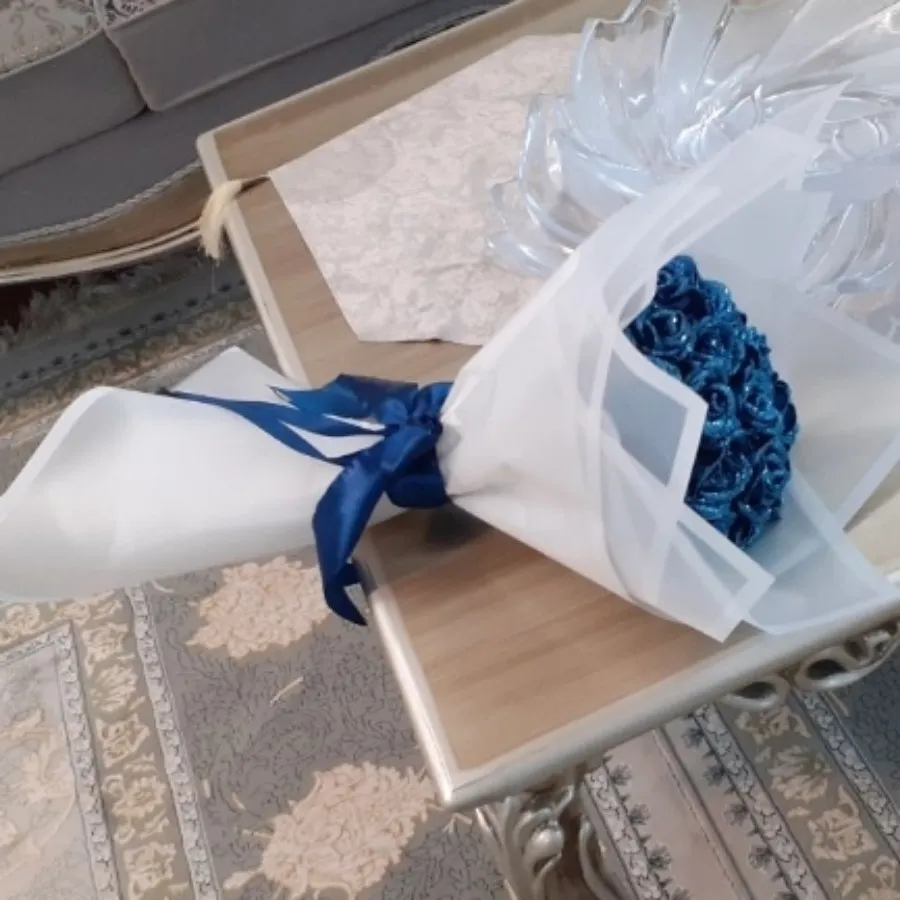 دسته گل رز روبانی 20شاخه