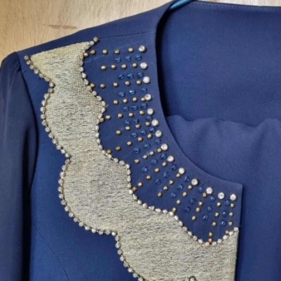 کت و دامن سورمه ای