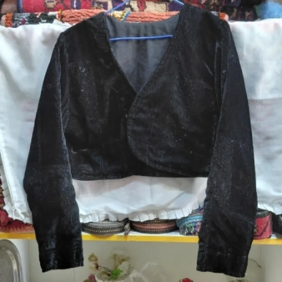 کراپ کت مخمل