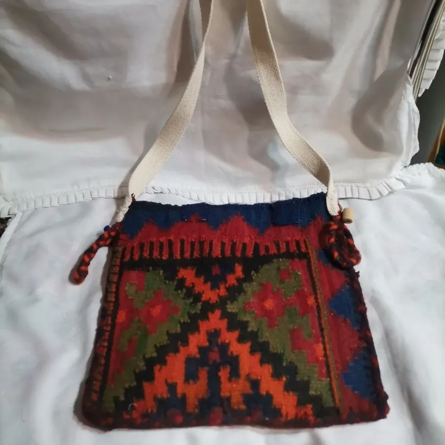 کیف گلیمی دوشی