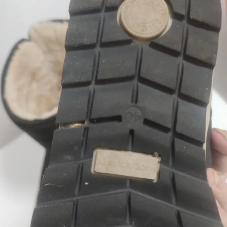 بوت ضد آب کاپشنی مشکی