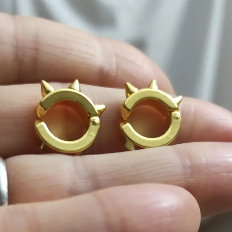 گوشواره خاص وبا کیفیت