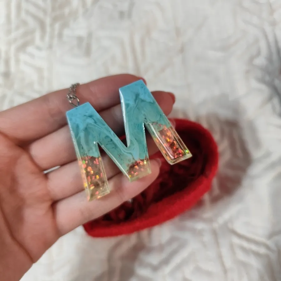 گردنبند رزین