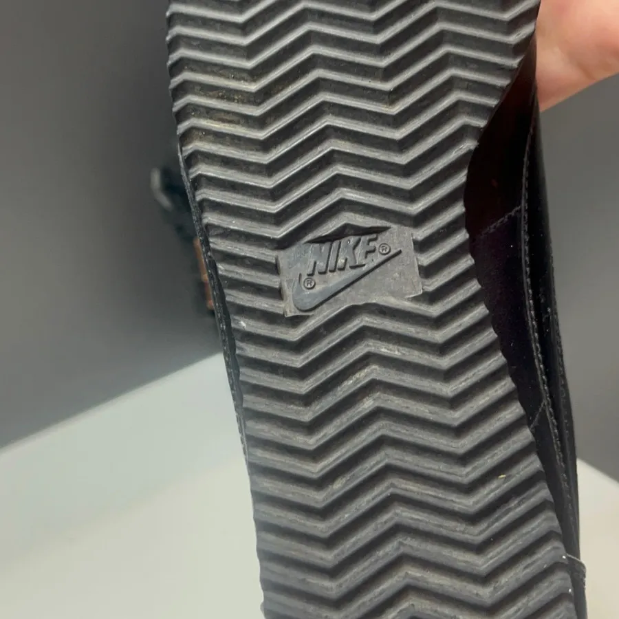 کفش کتونی Nikeسایز 37