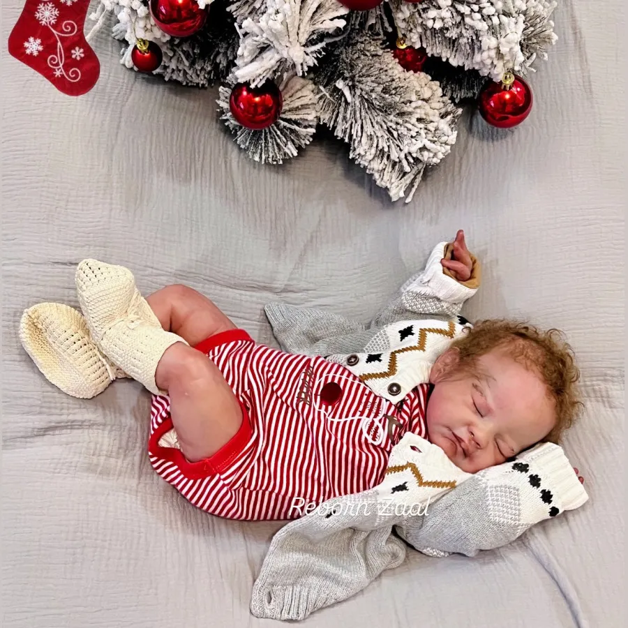 نوزاد دستساز August