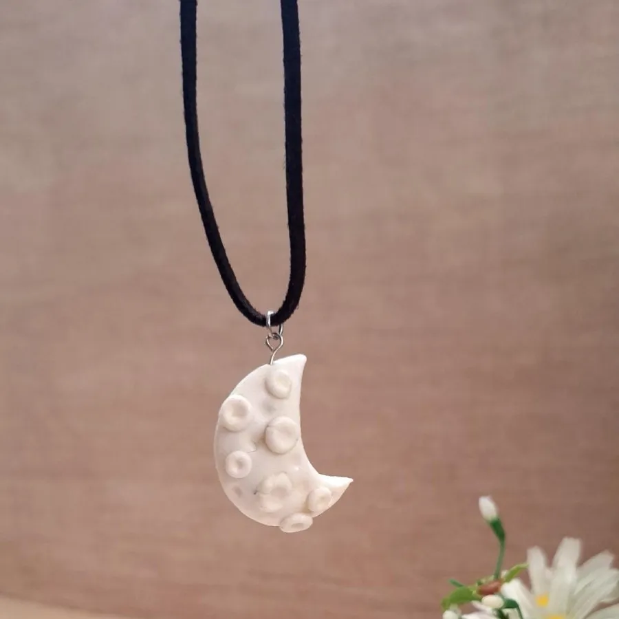 آویز ماشین ماه شبتاب