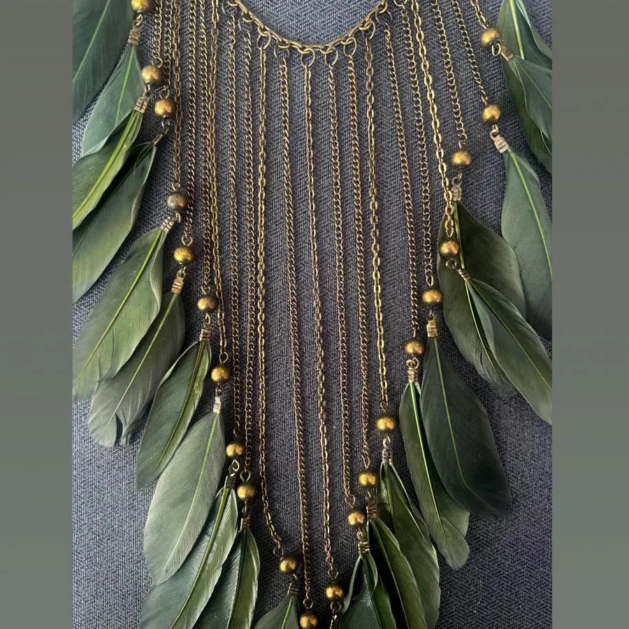 گردنبند بسیار خاص MOA