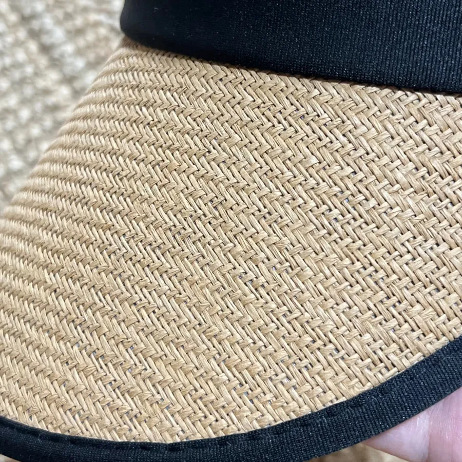 کلاه افتابگیر حصیری