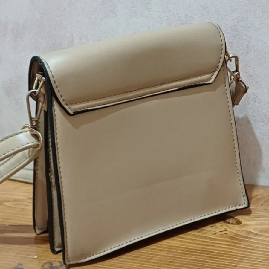 کیف وارداتی