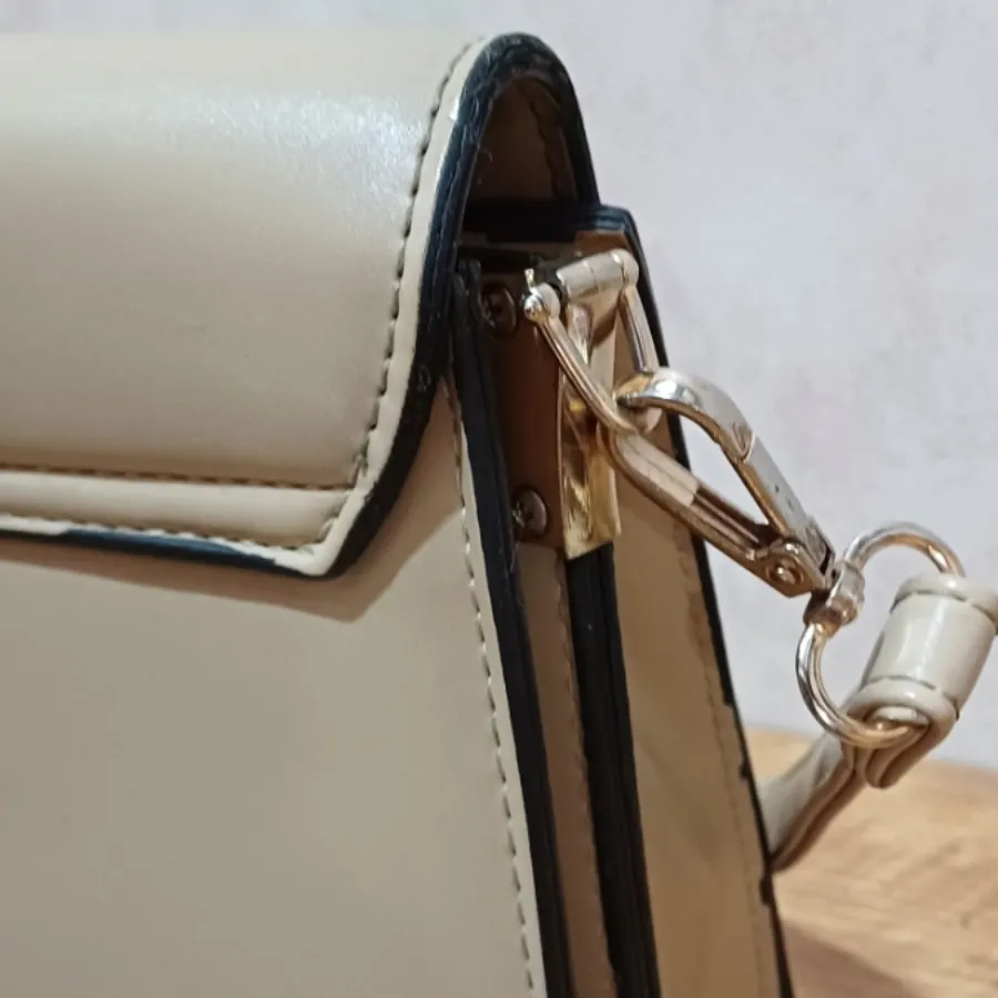 کیف وارداتی