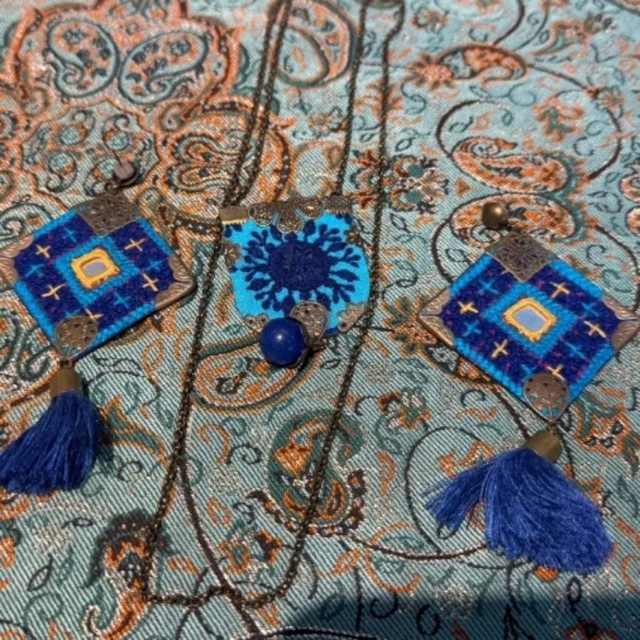 زیورالات دستساز سوزن دوزی