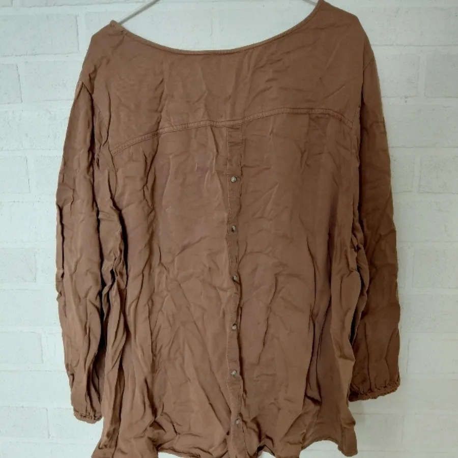 شومیز اسپرت