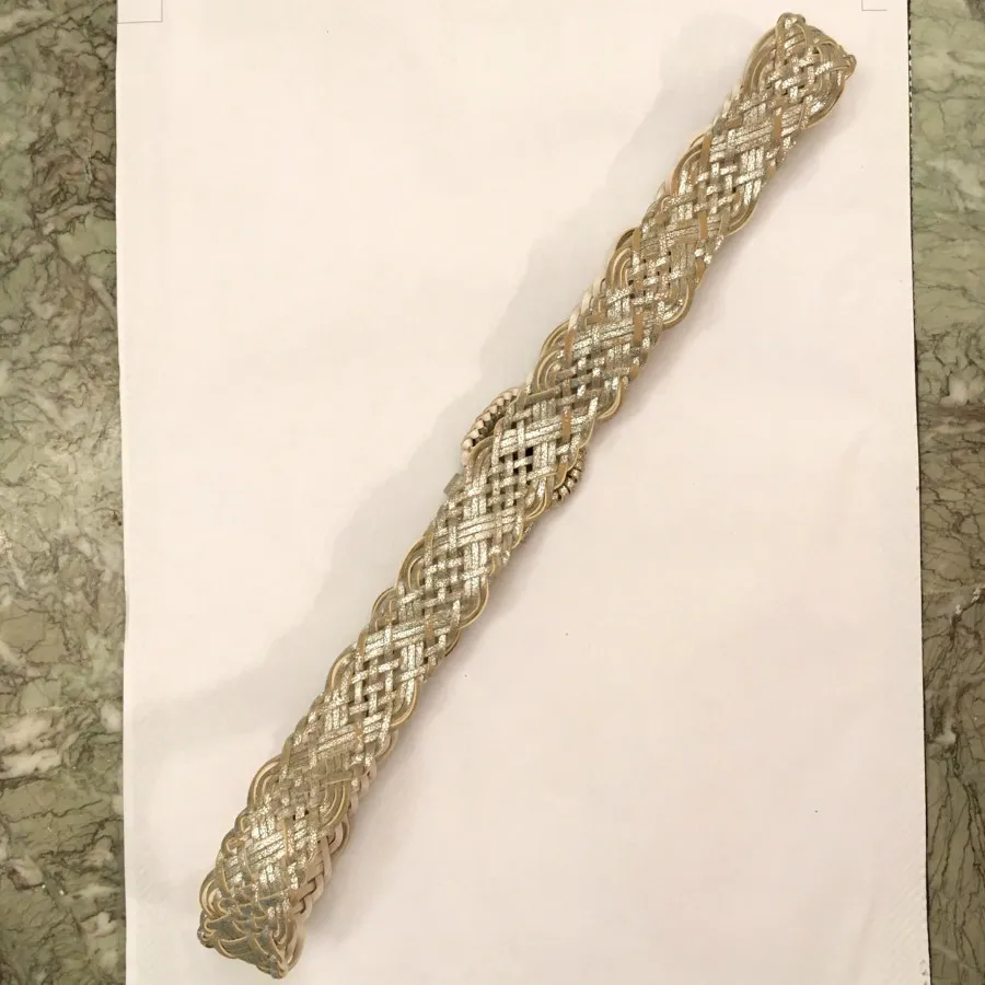 کمربند نقره ای