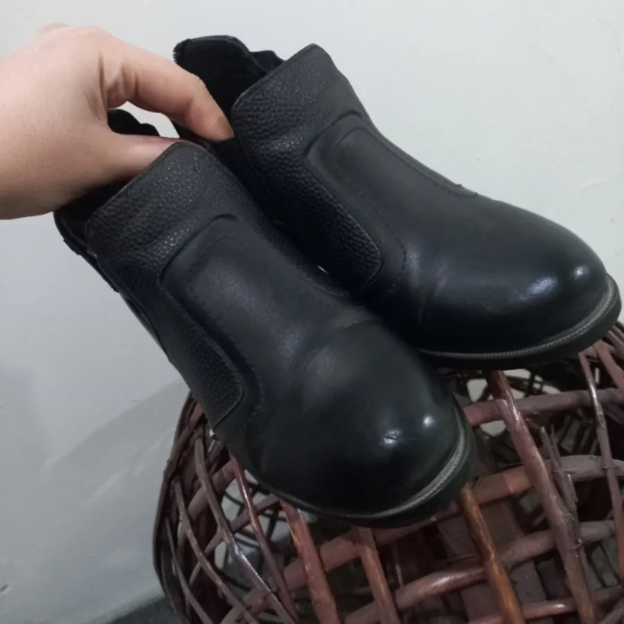 کفش نیم بوت چرم طبی