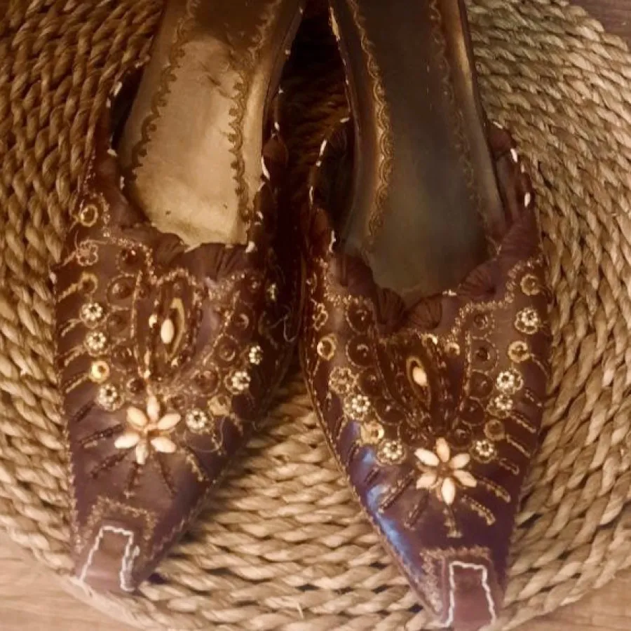 دمپایی روفرشی