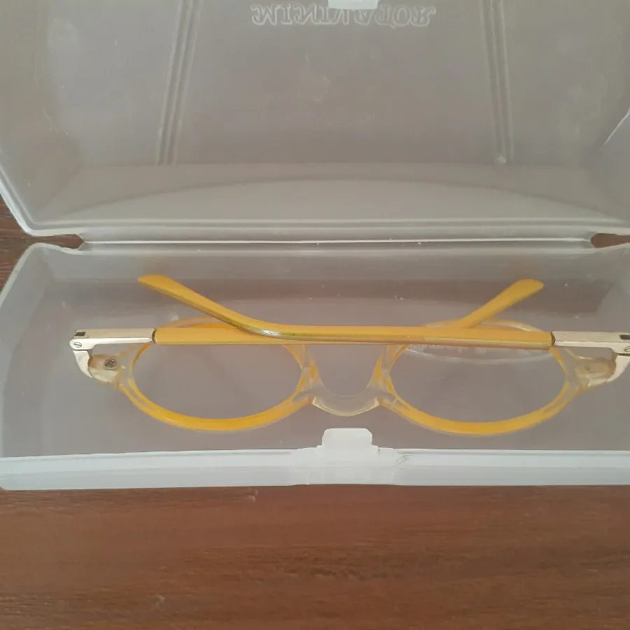 فریم عینک بچگانه