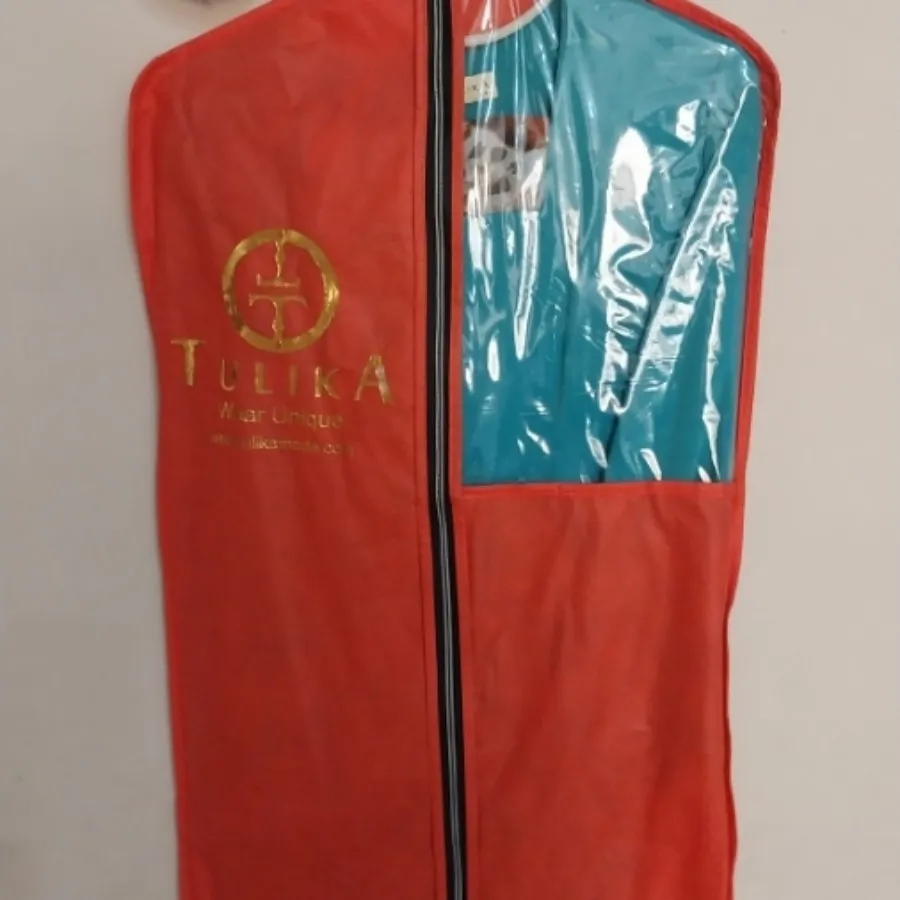 کت و دامن تولیکا