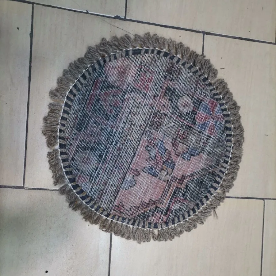 رومیزی فرشی