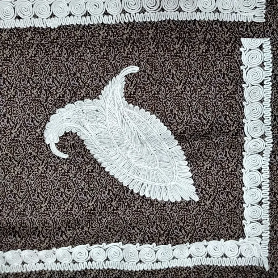 رومیزی ترمه قدیمی