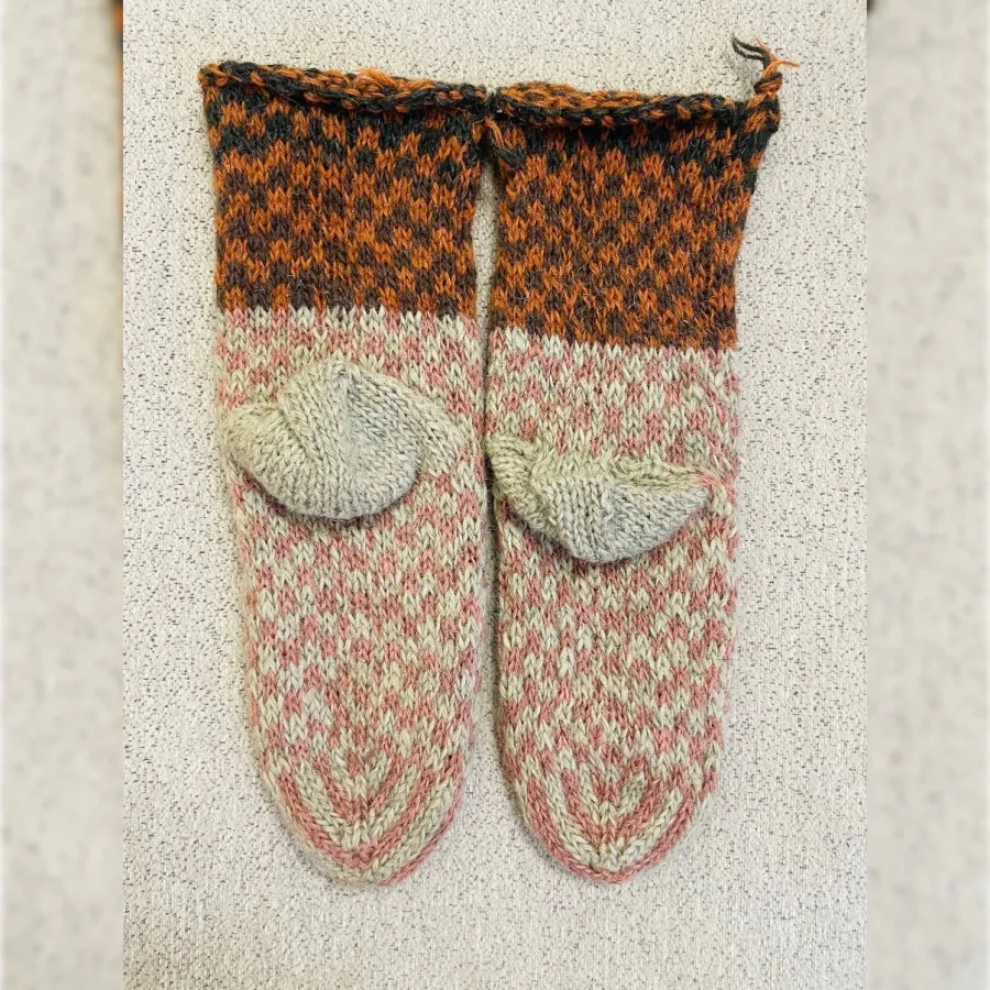 جوراب ساق بلند پشم