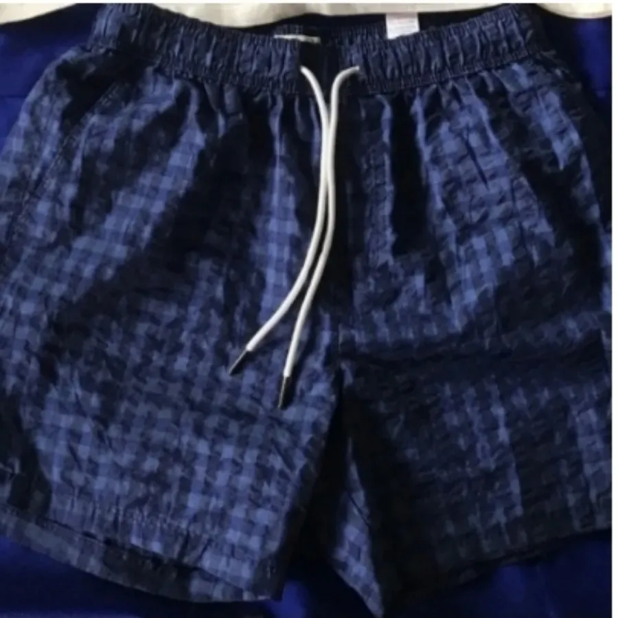 شلوارک ورزشی