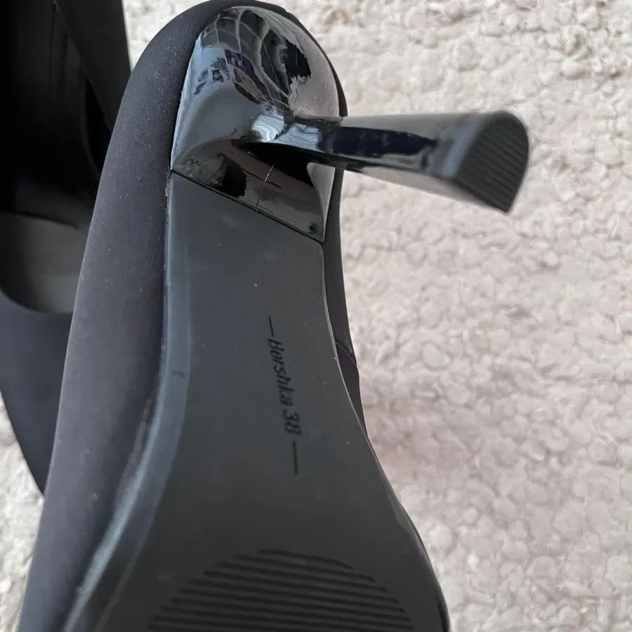 کفش برشکا 38