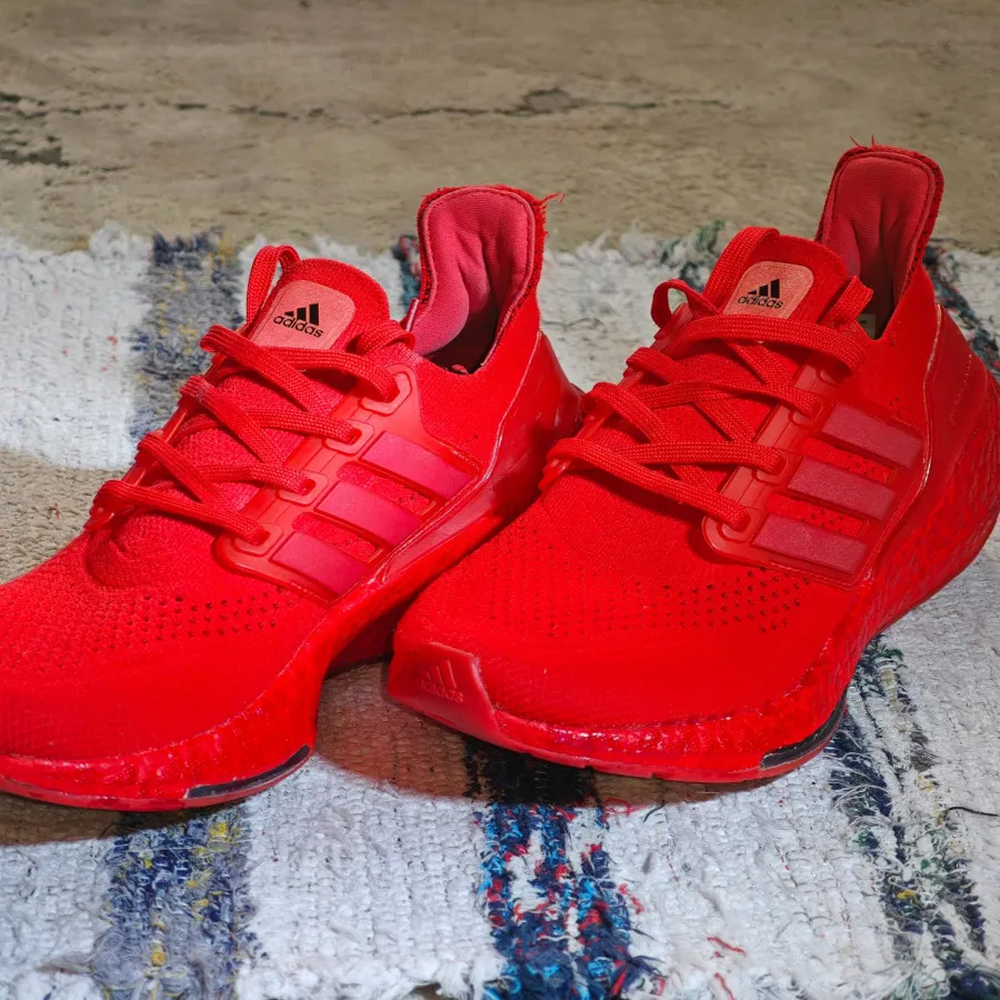 کفش آدیداس اولترابوست