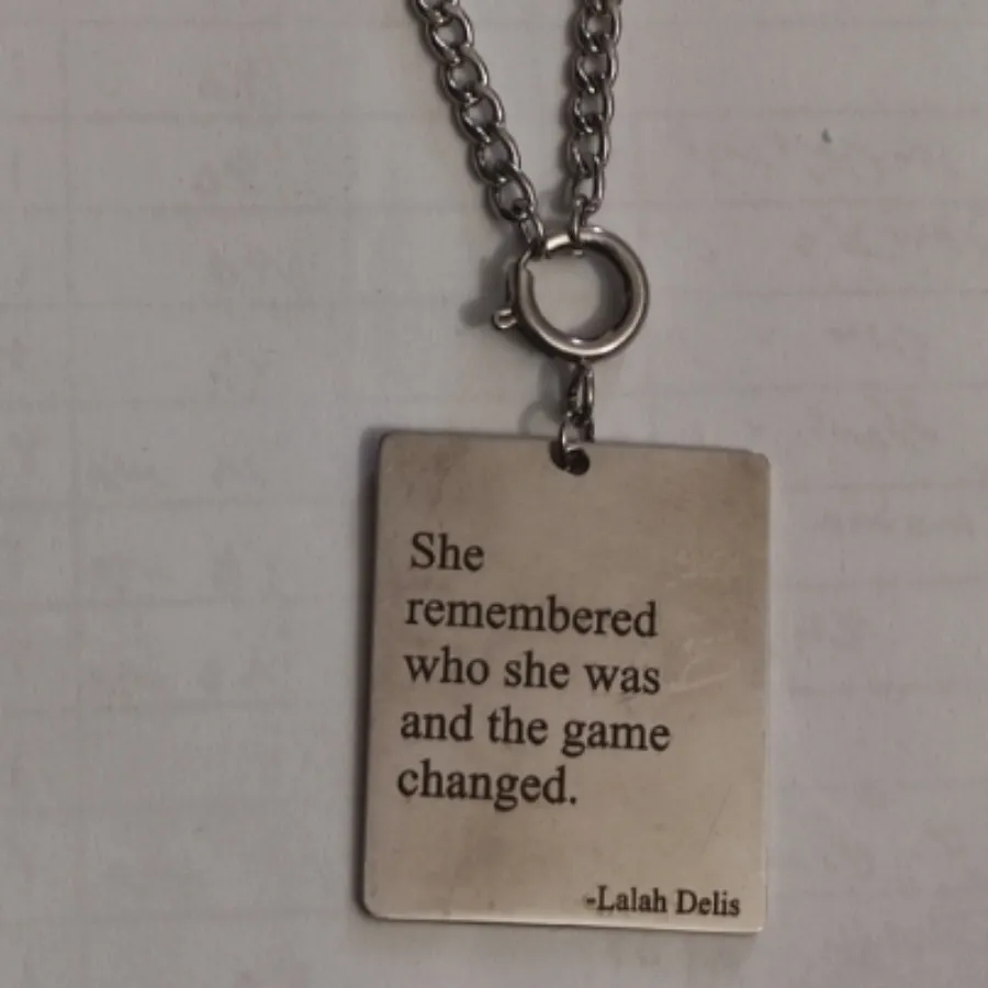 گردنبند با متن سفارشی