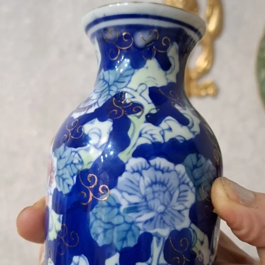 گلدان قدیمی