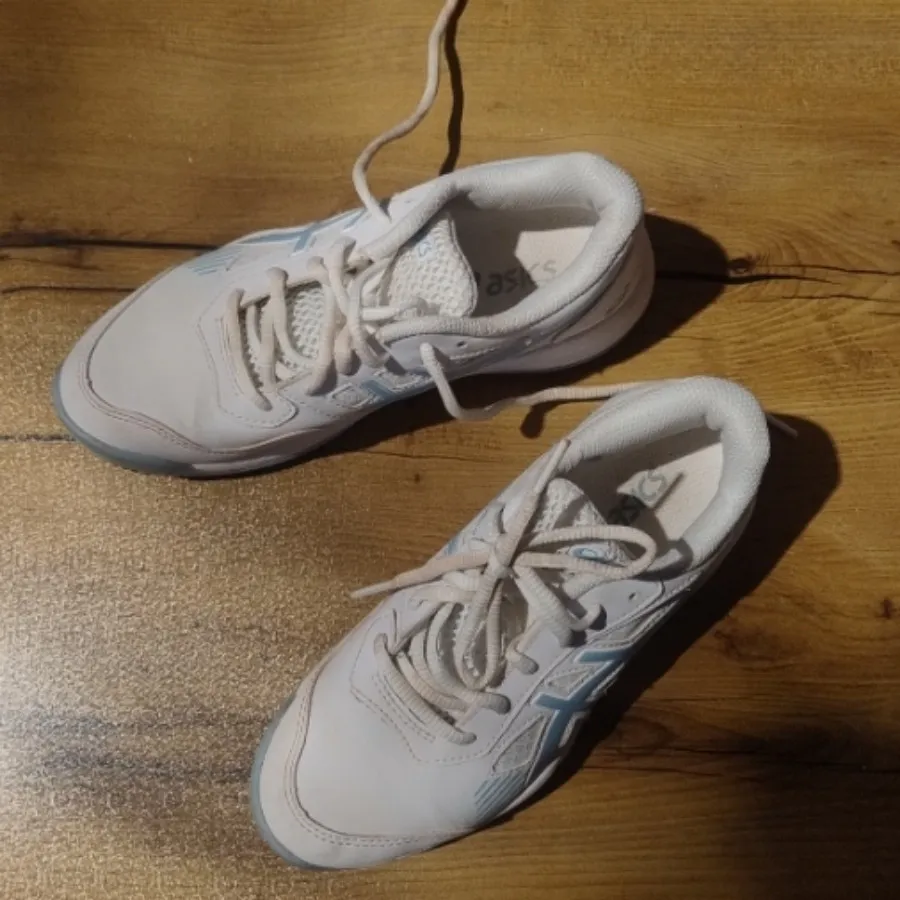 کفش کتونی تنیس