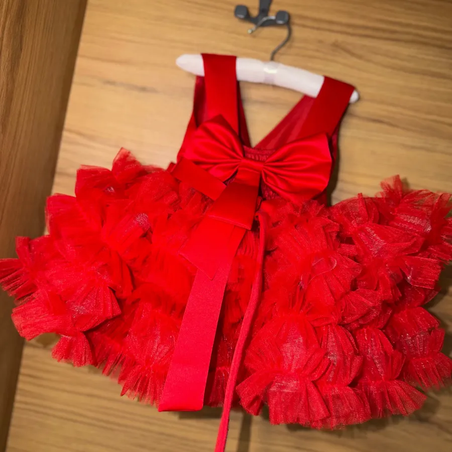 پیرهن دخترانه