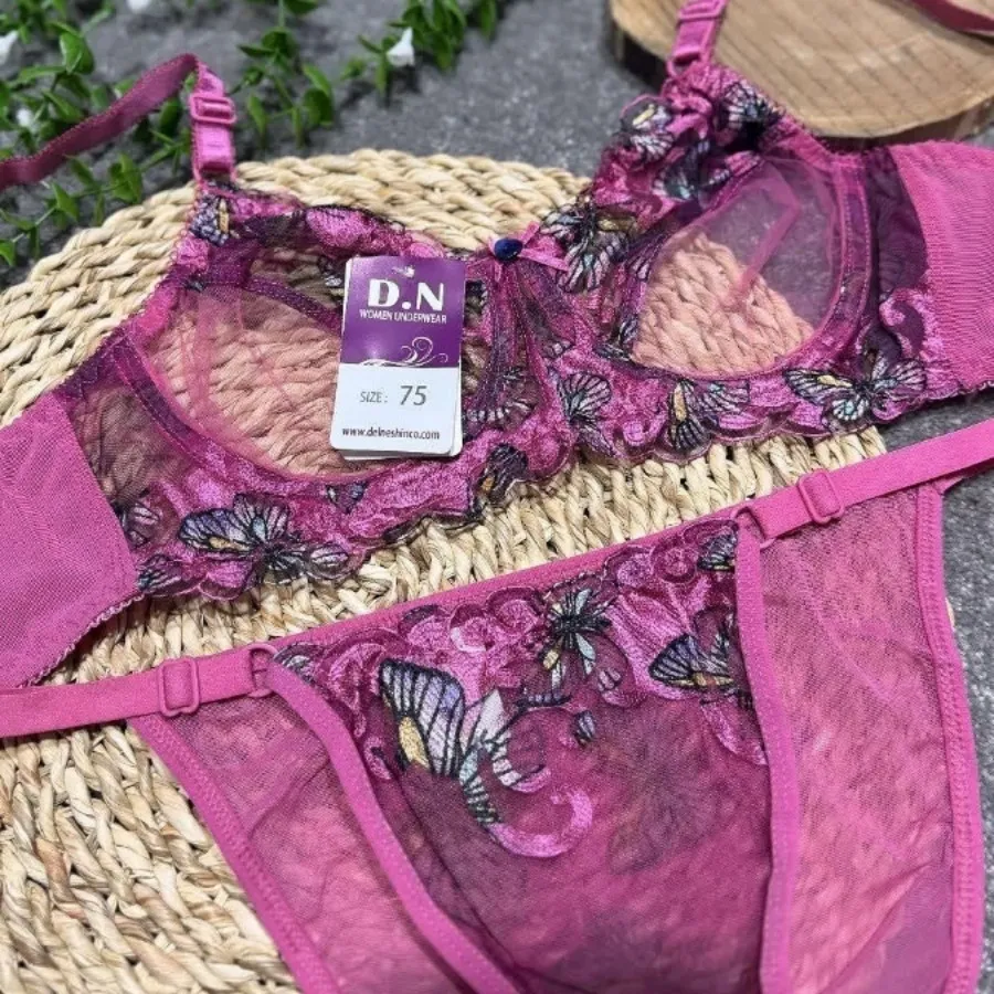 ست سوتین شورت