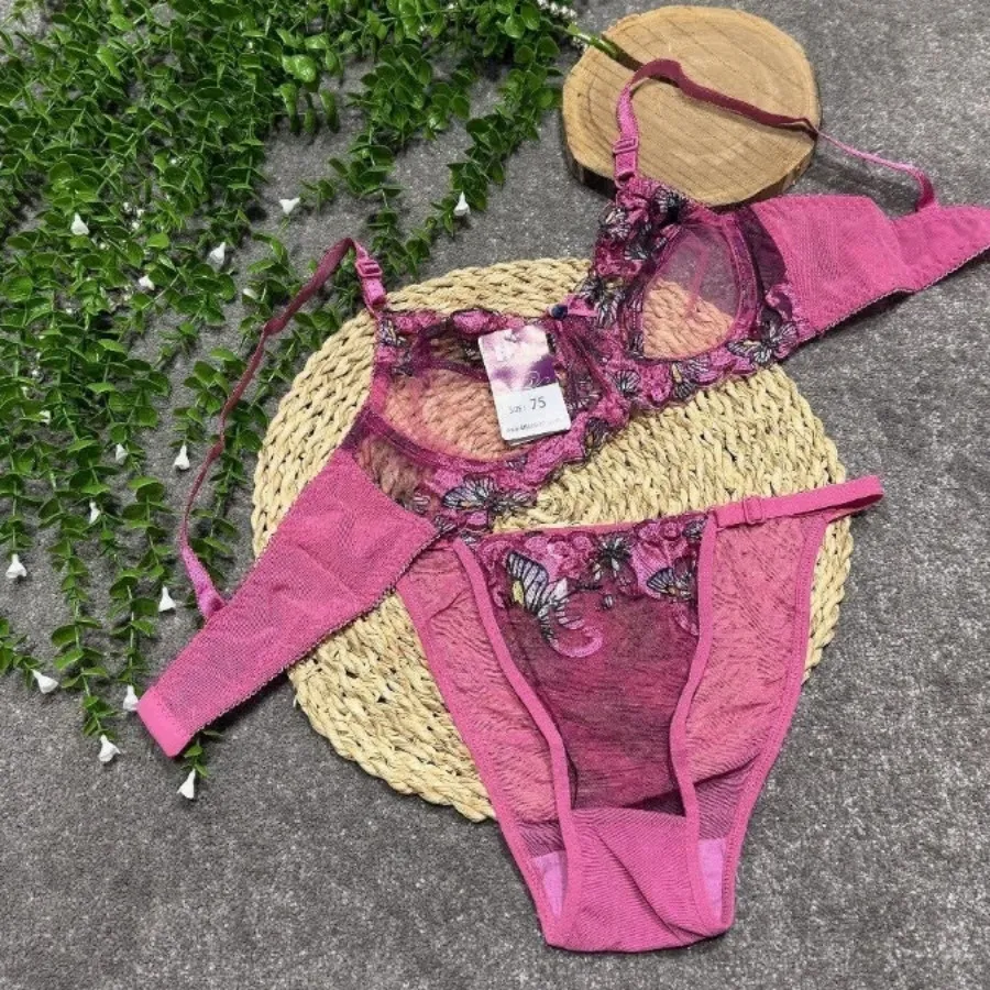 ست سوتین شورت