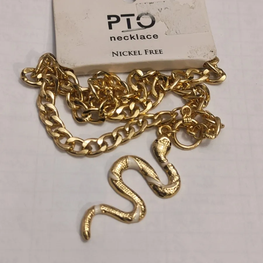 گردنبند مار مینا کاری