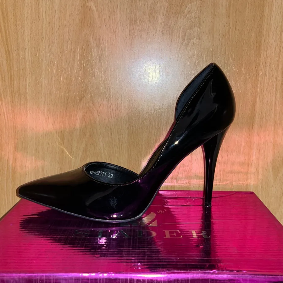 کفش پاشنه بلند ترکیه ای