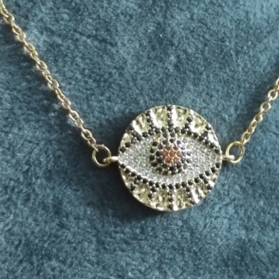 گردنبند چشم ونظرپر نگین