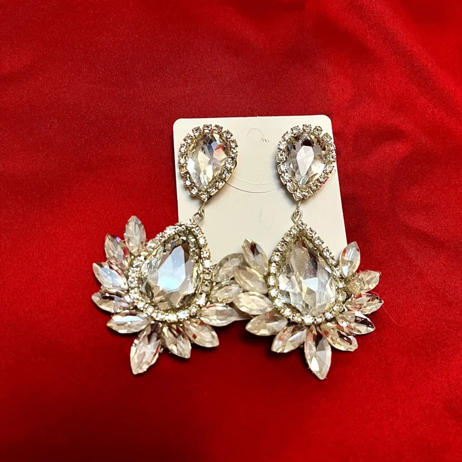 تاج سر و‌گوشواره