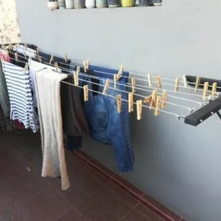 بند رخت تاشو دیواری